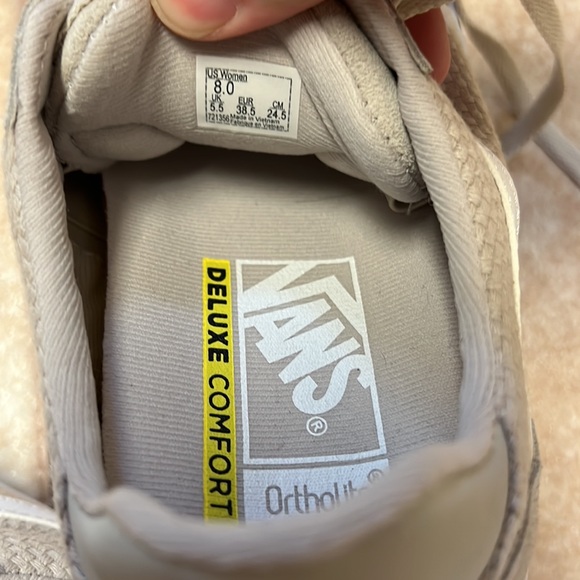 Woman’s Vans Ortholite - Picture 3 of 3